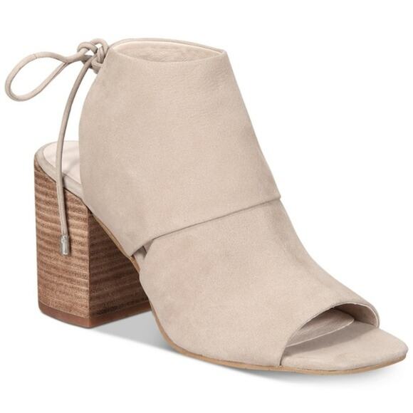 Kenneth Cole Cream Katarina Lace-Up Block Heel Sandals - Picture 2 of 8